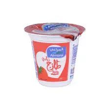 زبادي كامل الدسم الفراولة المراعي 100 جرام  . 